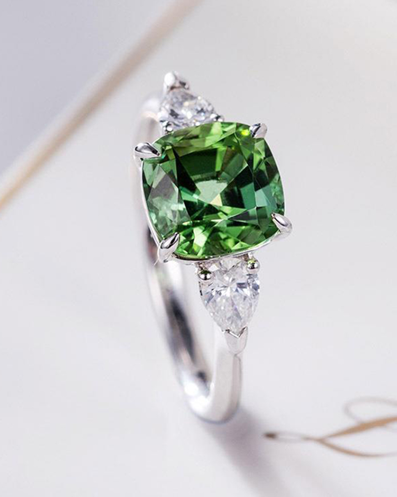 

Simulated Square Solitaire Ring, Green