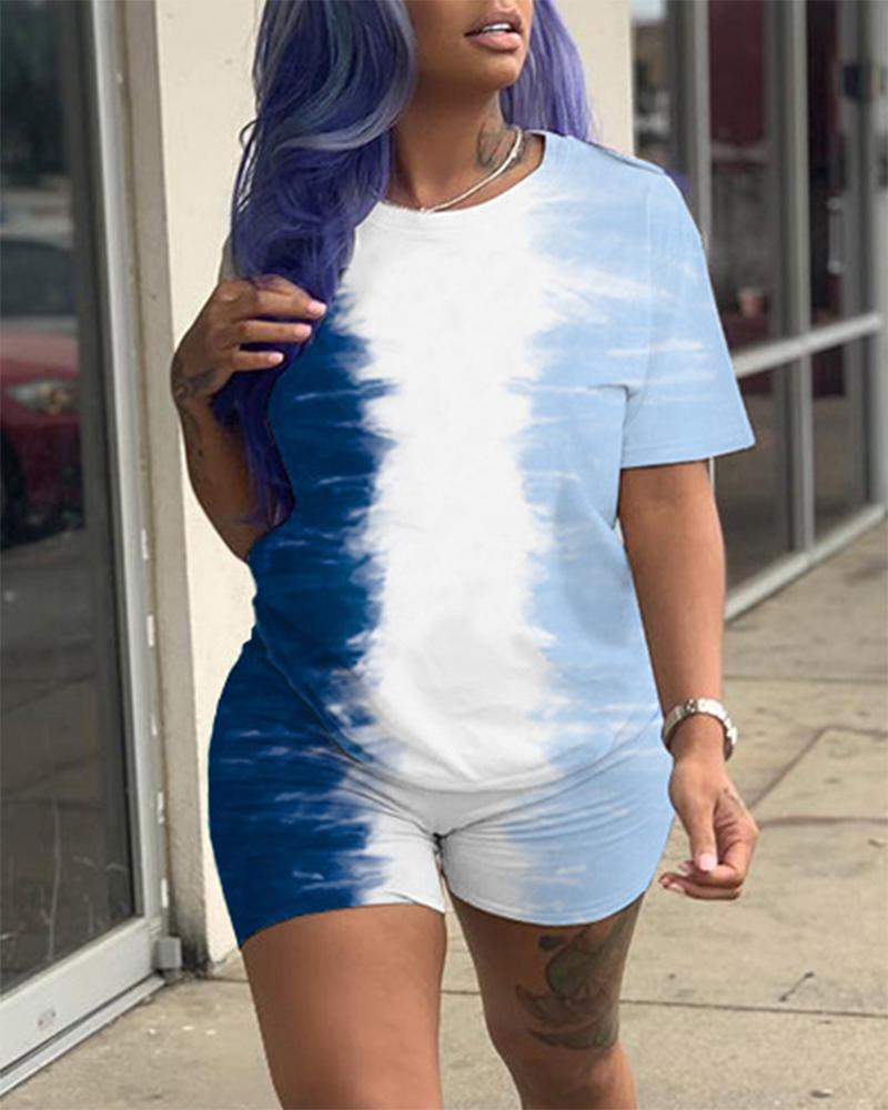 

Plus Size Tie Dye Print Short Sleeve Top & High Waist Shorts Set, Blue