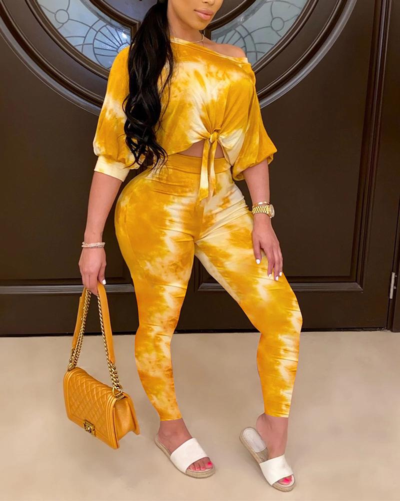 

Tie-dye Printing Half Sleeve Suit Sets, Yellow