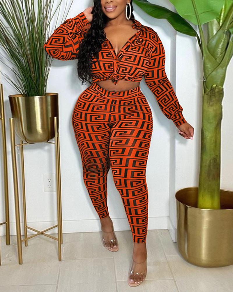 

Plus Size Geo Print Button Down Shirt & Pants Set, Orange