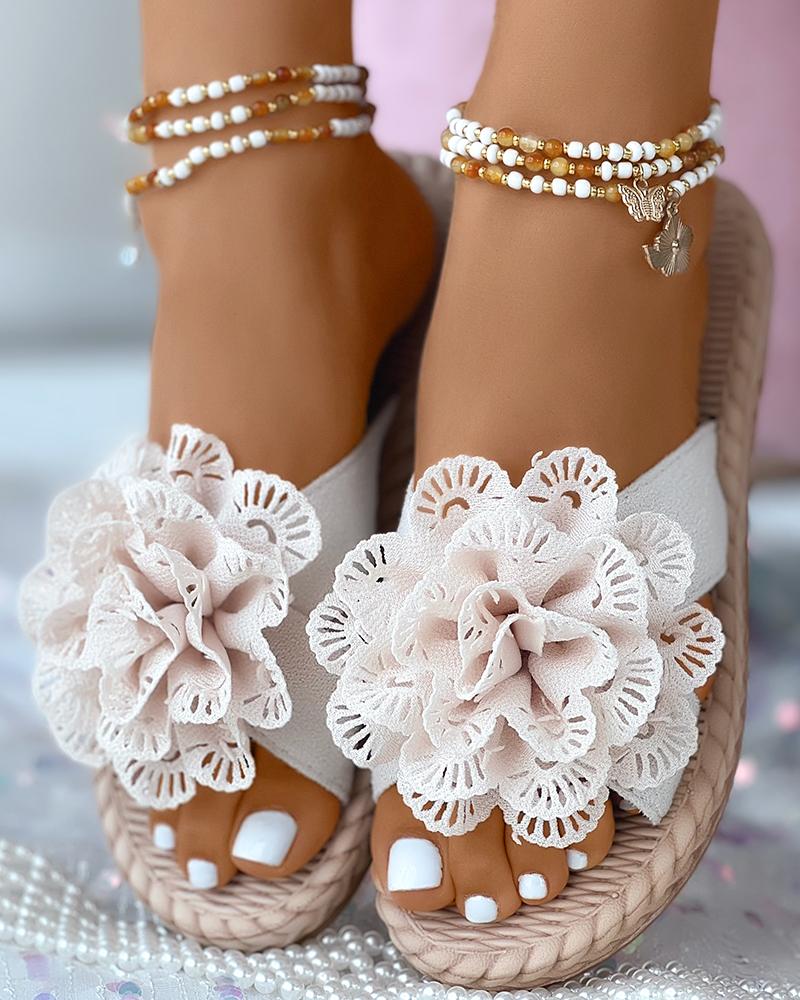 

Floral Pattern Cross Strap Slippers, Beige