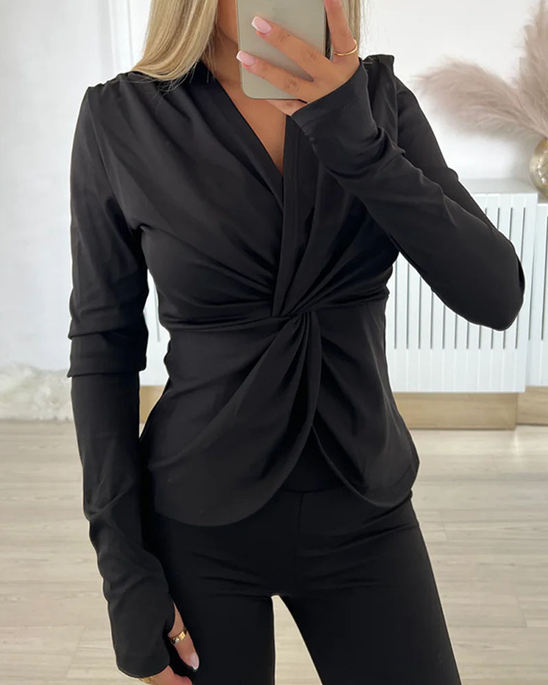 

V-Neck Long Sleeve Twisted Top, Black