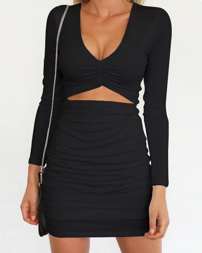 

V Neck Long Sleeve Cutout Ruched Bodycon Dress, Black
