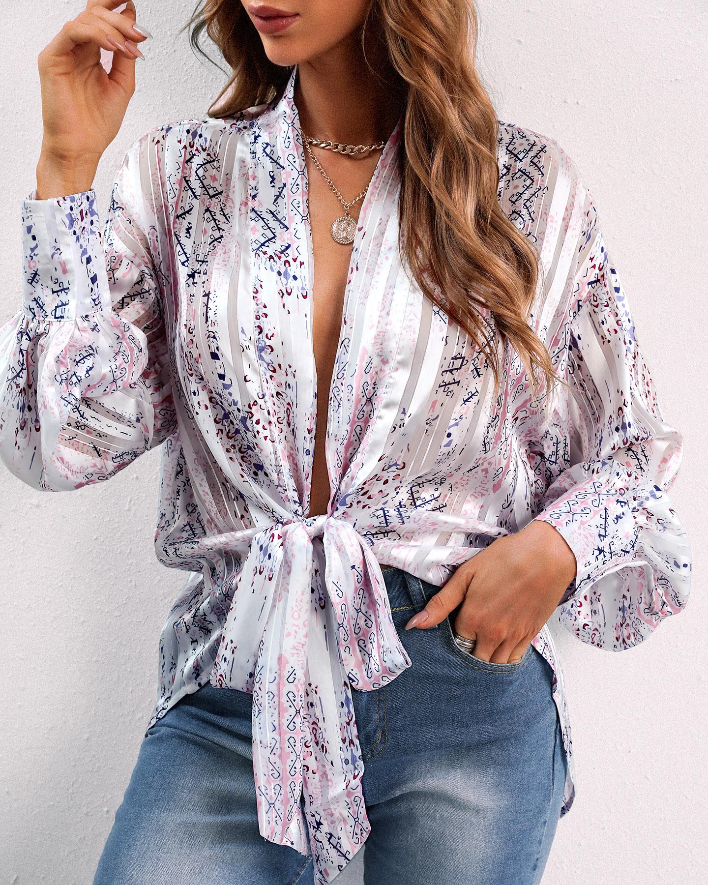 

Graphic Print Knotted Front Lantern Sleeve Top, White