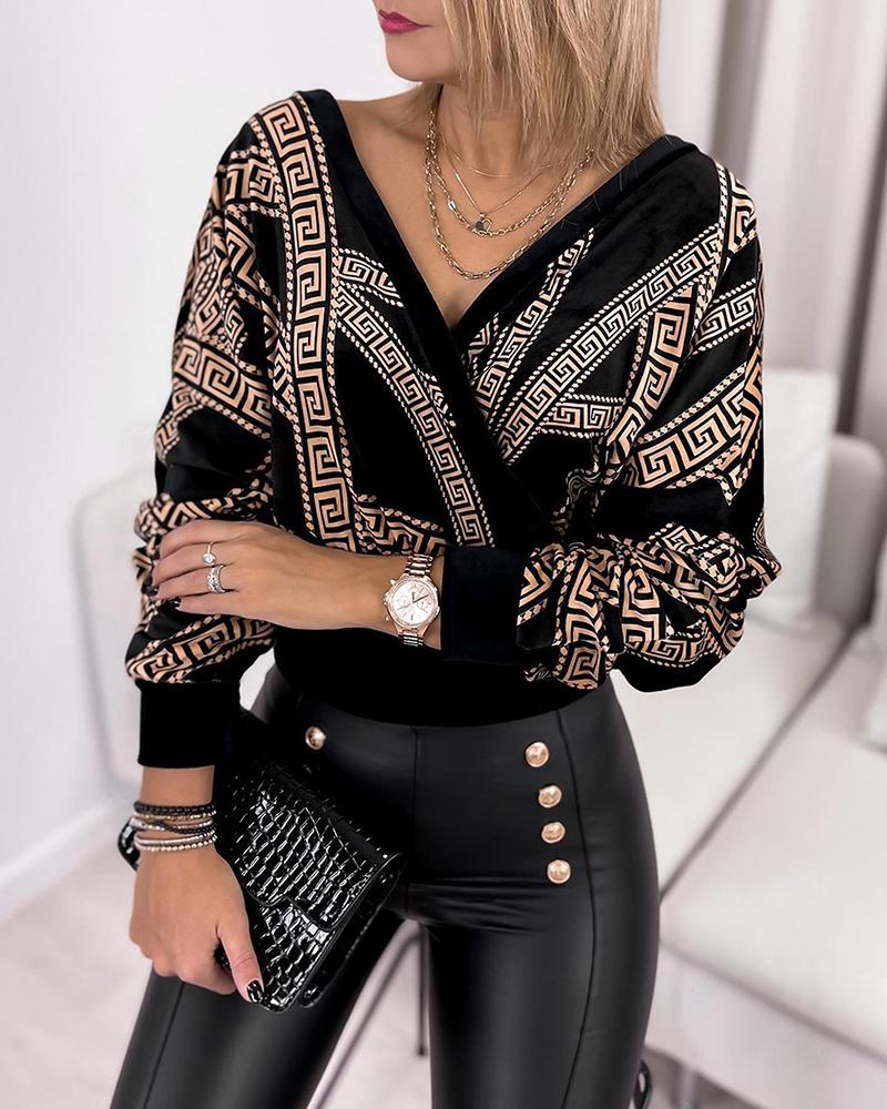 

V-Neck Long Sleeve Geometric Print Top, Black