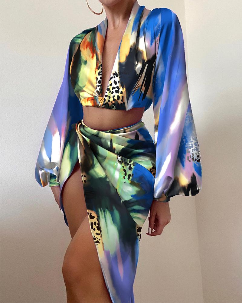 

Tie Dye Satin Crop Top & Twist Slit Skirt Set, Multicolor