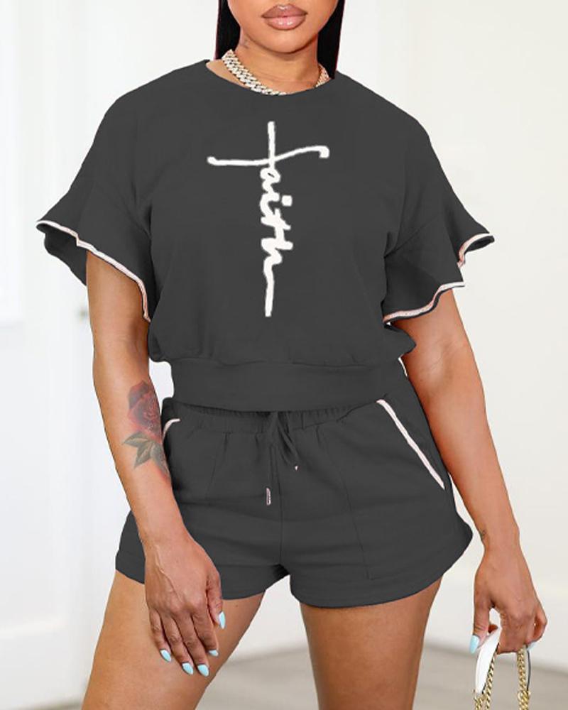 

Letter Print Top & Drawstring Shorts Set, Black