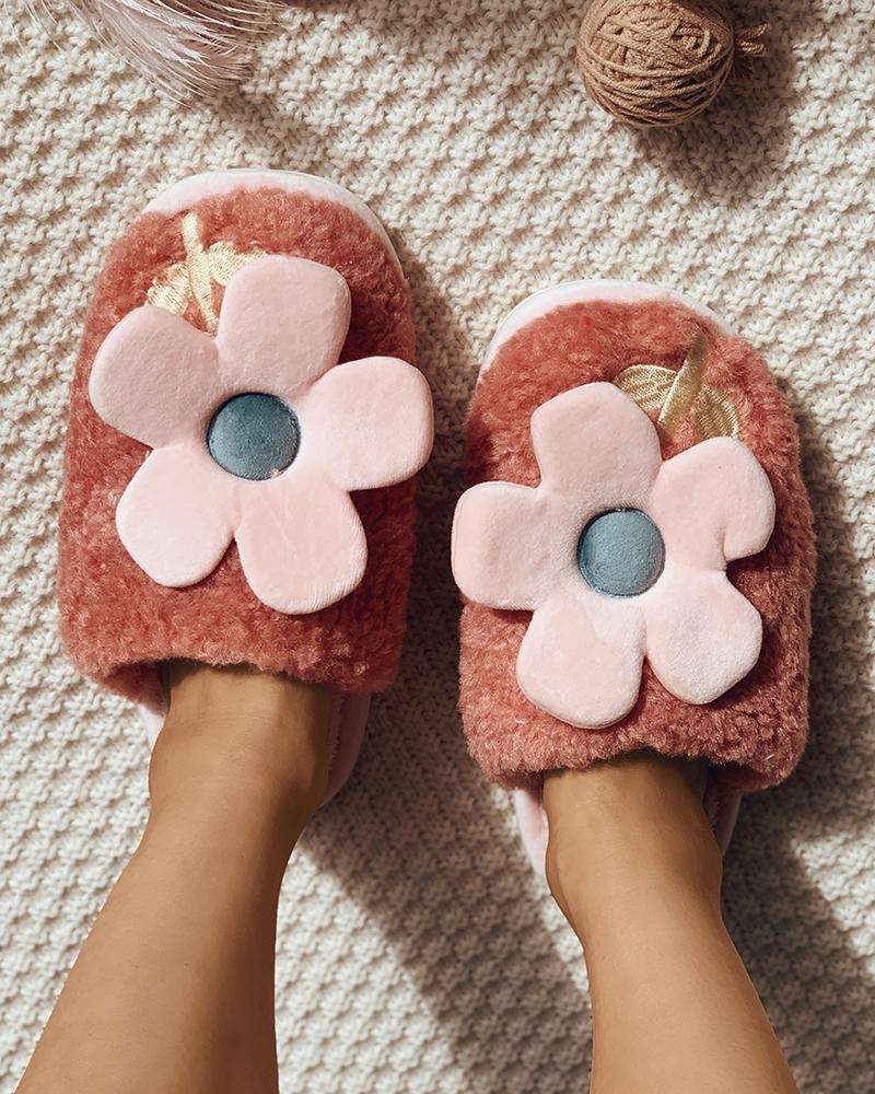 

Floral Pattern Fluffy Slippers, Red