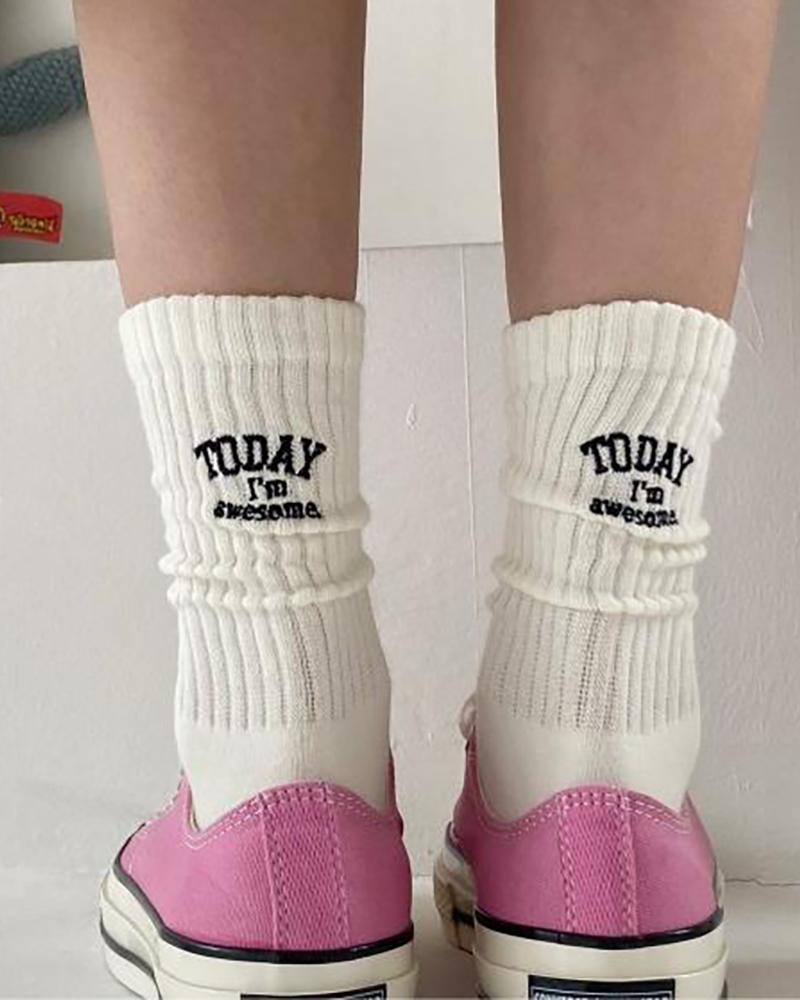 

1Pair Slogan Embroidery Knit Crew Socks, White