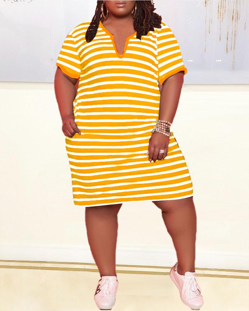 

Plus Size Striped Print V-Cut Casual Dress, Yellow