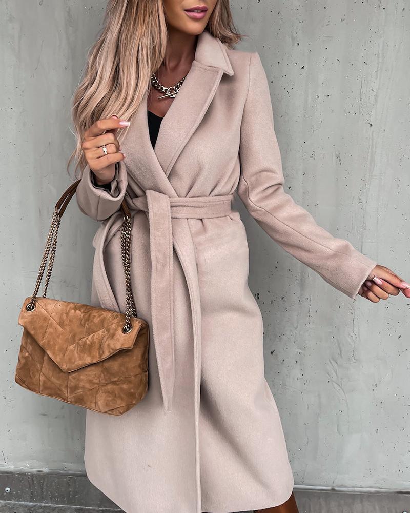 

Notched Collar Slit Overcoat With Belt, Nude