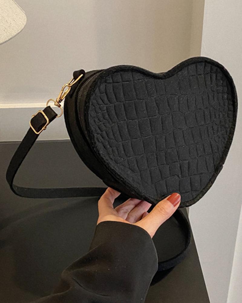 

Crocodile Heart-Shaped Crossbody Shoulder Bag, Black
