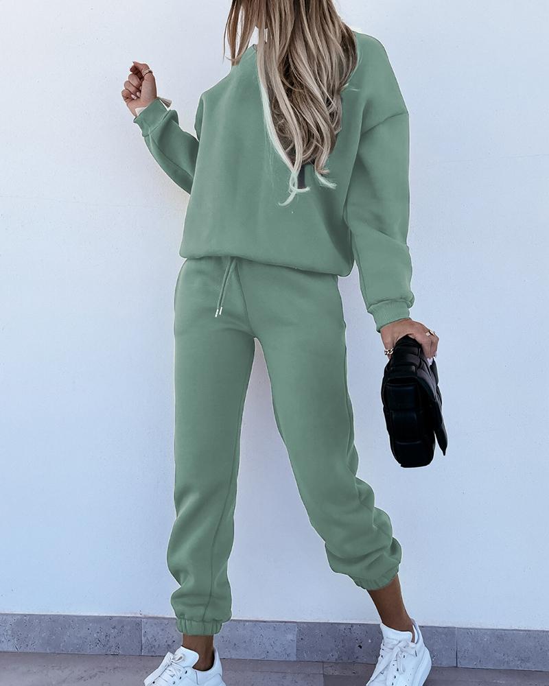 

Long Sleeve Sweatshirt & Drawstring Cuffed Pants Set, Green
