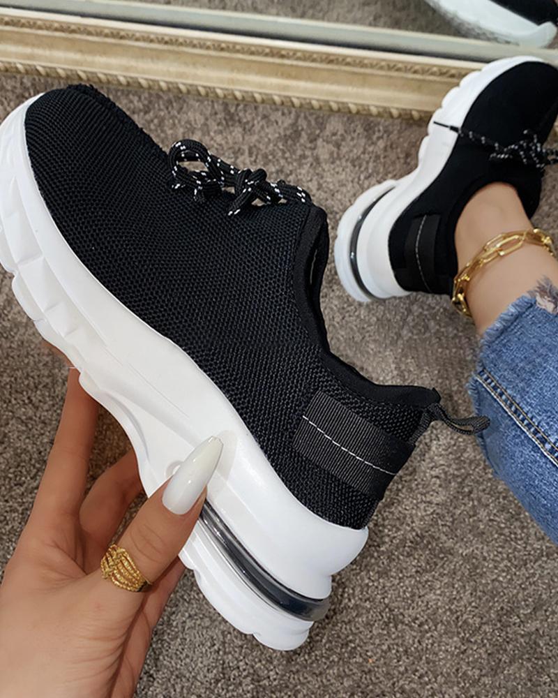 

Round-toe Leopard Print Lace-up Sneakers, Black
